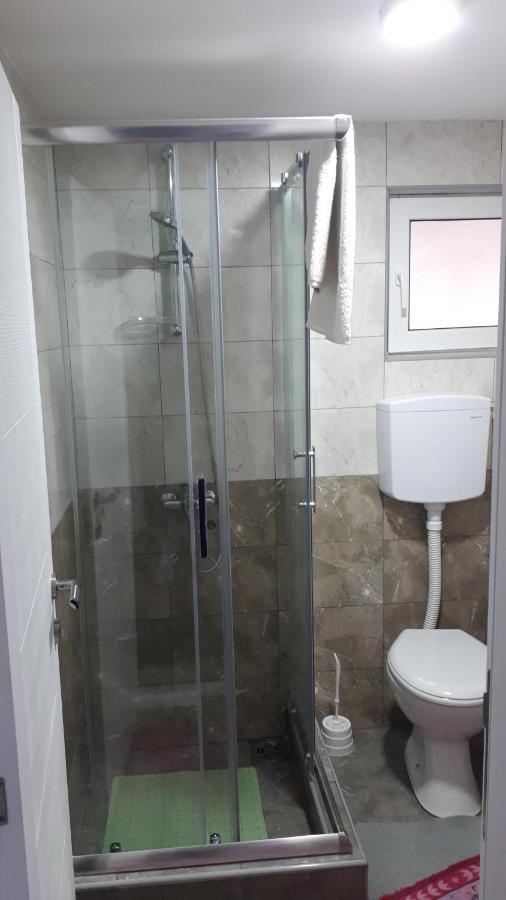 Apartament Apartman Gorski Raj Minimum 2 Nocenja Jevtici Zewnętrze zdjęcie